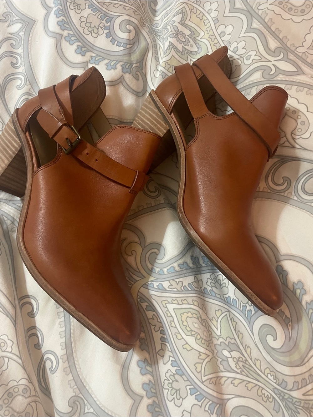 Excellent Condition GH Bass Bootie.